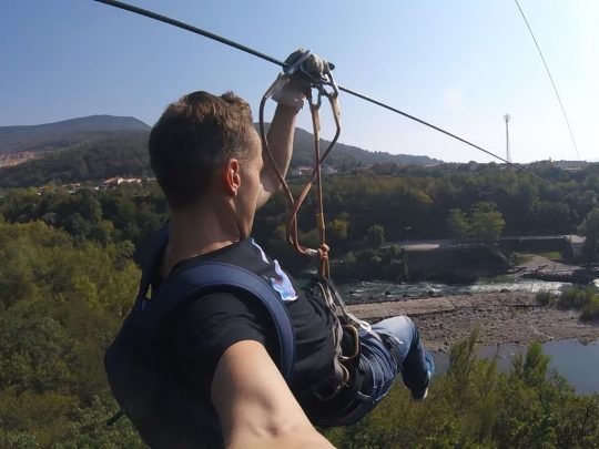 Zip_line_02